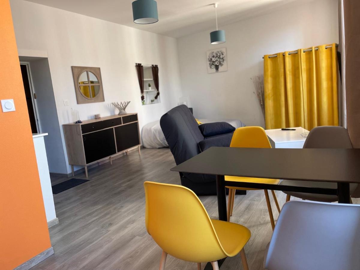Millau Superbe Studio 35M2 Centre Ville Calme Et Ajoure מראה חיצוני תמונה